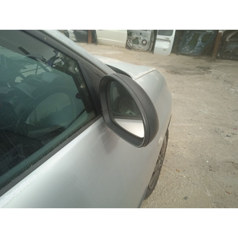 seat cordoba (6l2) del año 2003