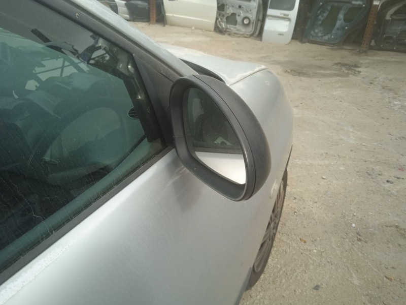 seat cordoba (6l2) del año 2003