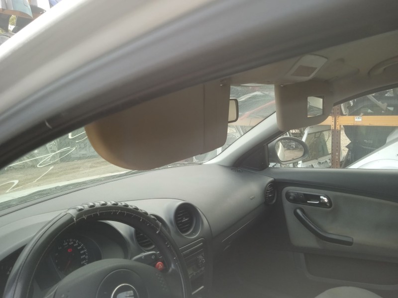 seat cordoba (6l2) del año 2003