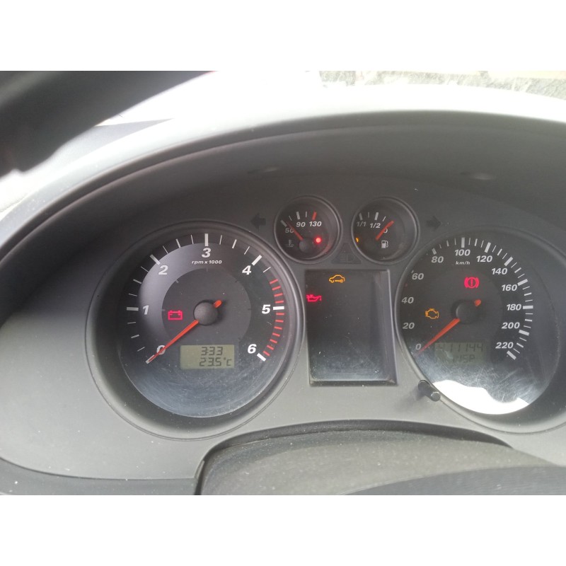 seat cordoba (6l2) del año 2003