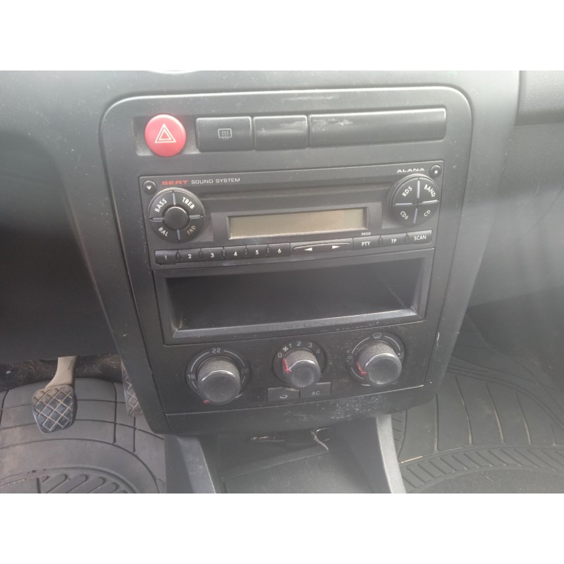 seat cordoba (6l2) del año 2003