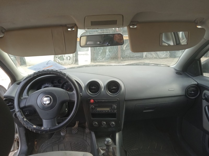 seat cordoba (6l2) del año 2003