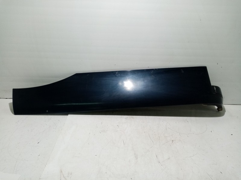 Recambio de moldura para tata grand safari dicor referencia OEM IAM 269981506343  