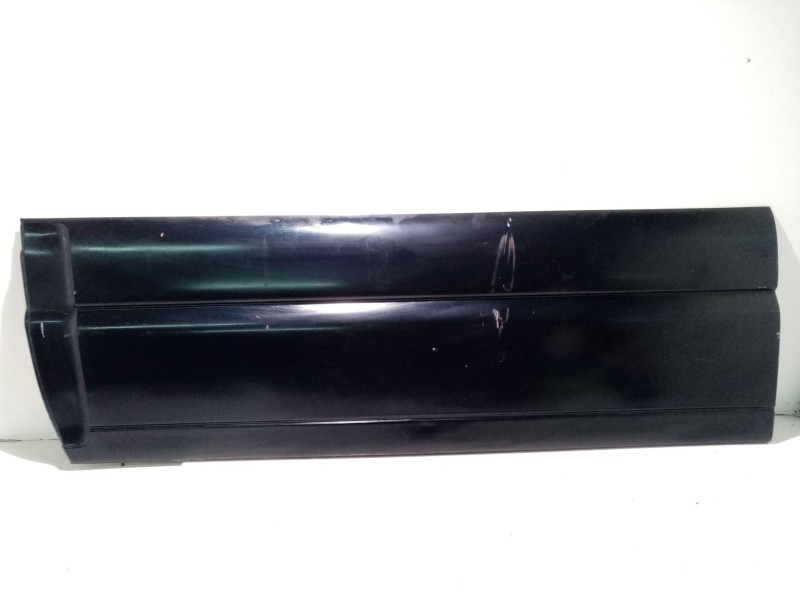 Recambio de moldura para tata grand safari dicor referencia OEM IAM 269981506336  