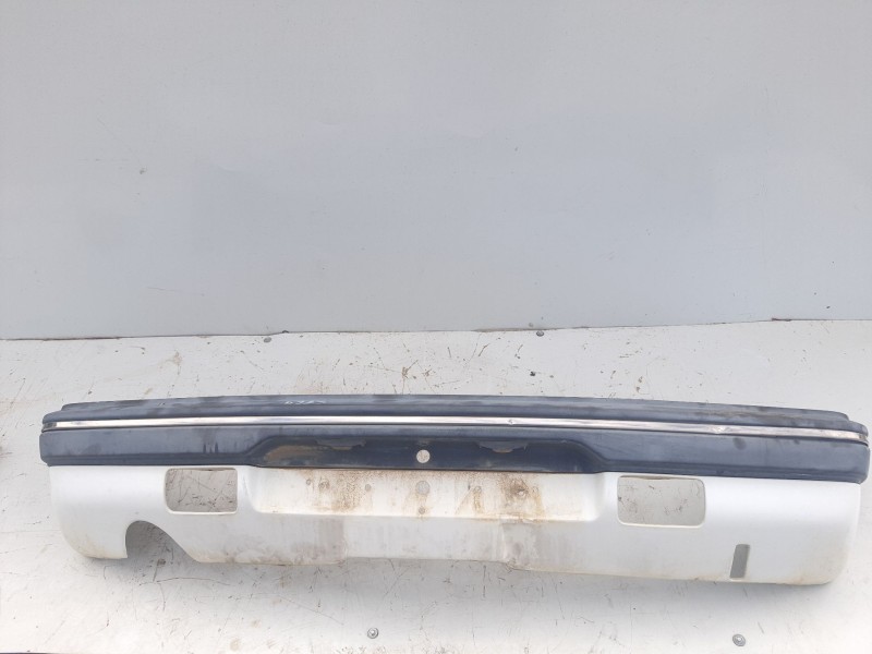 Recambio de paragolpes trasero para peugeot 205 furgoneta/hatchback 1.8 d referencia OEM IAM 9222872980  