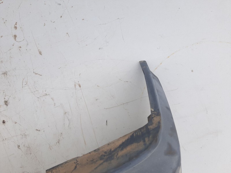 Recambio de paragolpes trasero para peugeot 205 furgoneta/hatchback 1.8 d referencia OEM IAM 9222872980  
