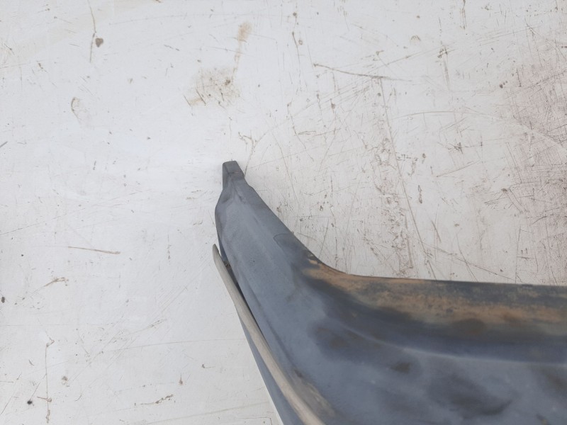 Recambio de paragolpes trasero para peugeot 205 furgoneta/hatchback 1.8 d referencia OEM IAM 9222872980  