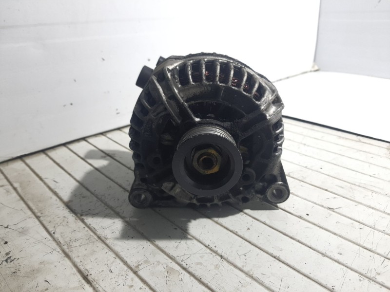Recambio de alternador para citroën xsara (n1) 2.0 hdi 109 referencia OEM IAM 4F6074948  