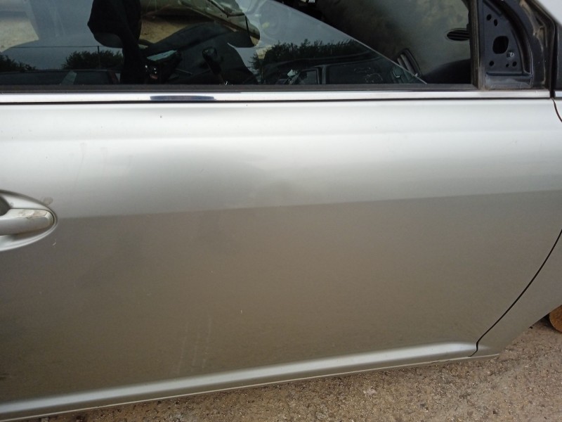 Recambio de puerta delantera derecha para toyota avensis (_t25_) 1.8 (zzt251_) referencia OEM IAM 6700105050  