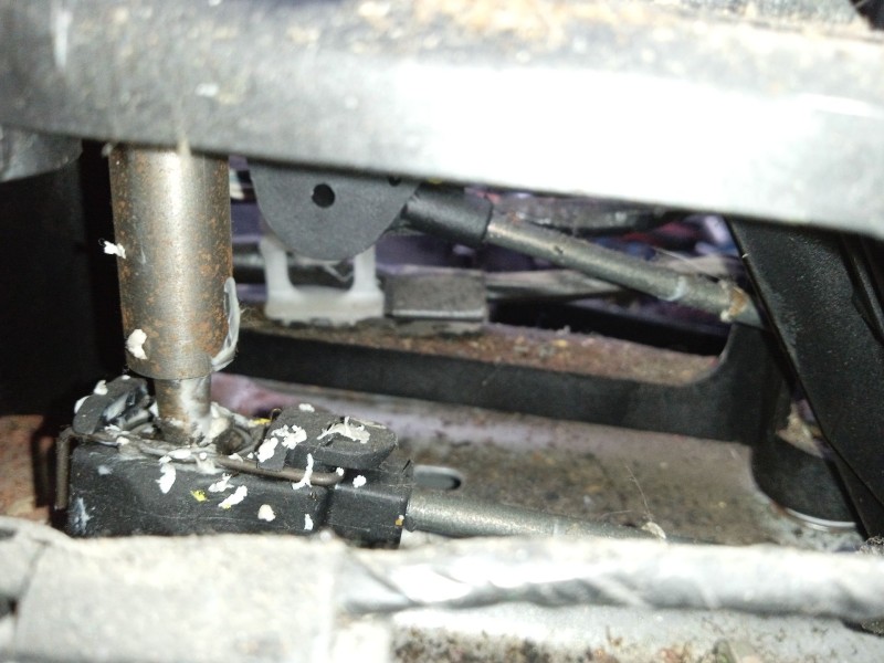 Recambio de varillaje cambio para toyota avensis (_t25_) 1.8 (zzt251_) referencia OEM IAM   