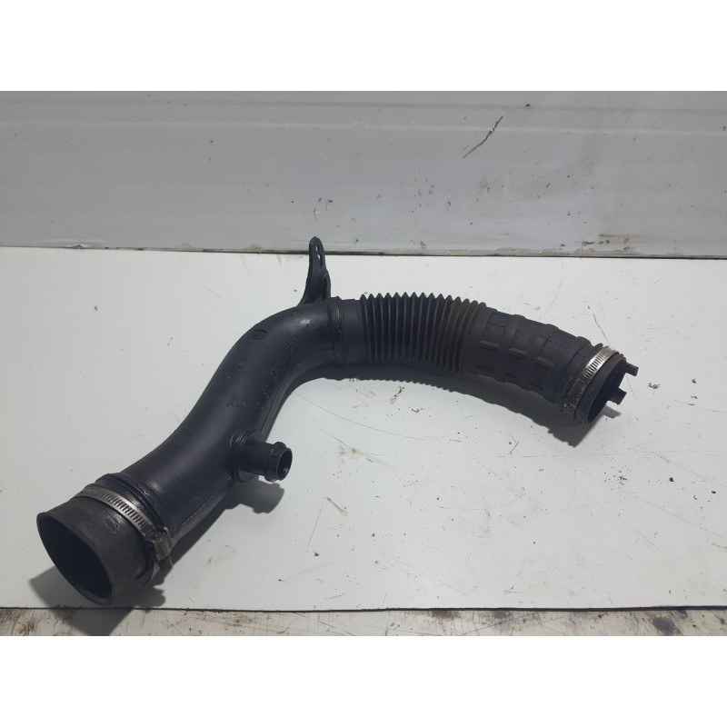 Recambio de tubo admision para peugeot 205 furgoneta/hatchback 1.8 d referencia OEM IAM 9627114780  