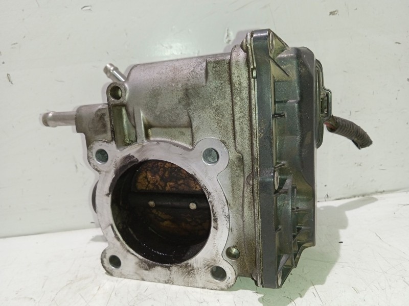 Recambio de caja mariposa para toyota avensis (_t25_) 1.8 (zzt251_) referencia OEM IAM 220300D011 2203022041 