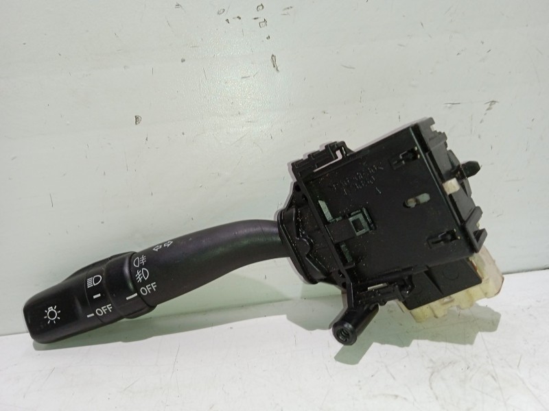 Recambio de mando intermitentes para toyota avensis (_t25_) 1.8 (zzt251_) referencia OEM IAM 8414005110  