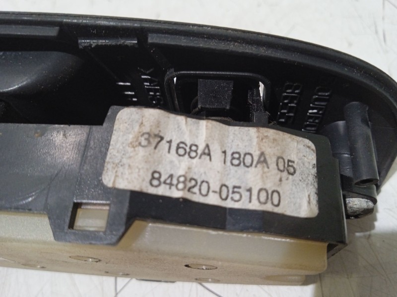 Recambio de mando elevalunas delantero izquierdo para toyota avensis (_t25_) 1.8 (zzt251_) referencia OEM IAM 8482005100  