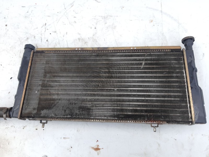 Recambio de radiador agua para peugeot 205 furgoneta/hatchback 1.8 d referencia OEM IAM 1300J7  