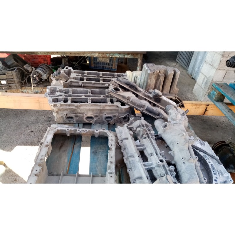 Recambio de despiece motor para jeep gr. cherokee (wh) 3.0 crd laredo referencia OEM IAM   