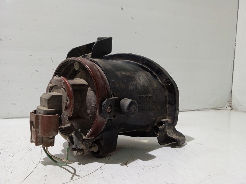 Recambio de faro antiniebla izquierdo para toyota avensis (_t25_) 1.8 (zzt251_) referencia OEM IAM 8122005060  