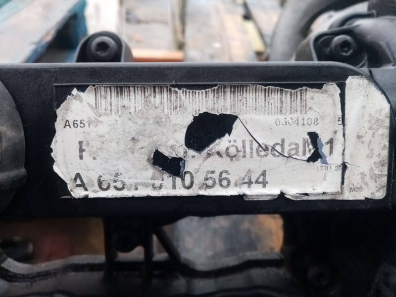 Recambio de tapa balancines para mercedes-benz vito kasten (639) 2.1 cdi referencia OEM IAM A6510105644  