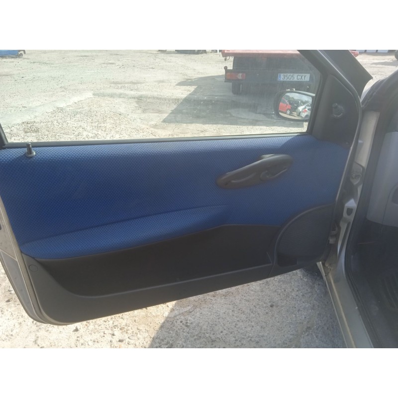 fiat punto (188_) del año 2000