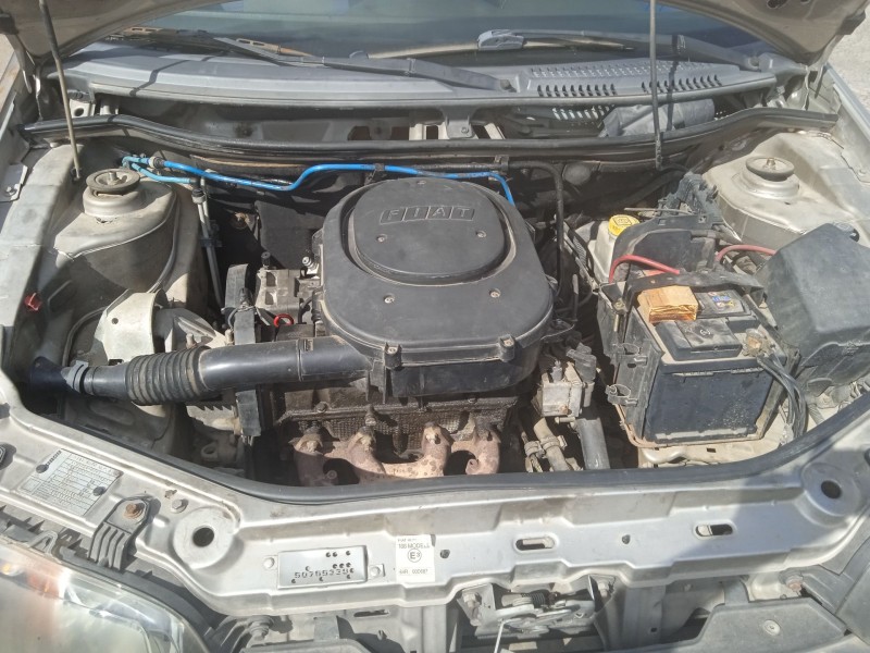 fiat punto (188_) del año 2000