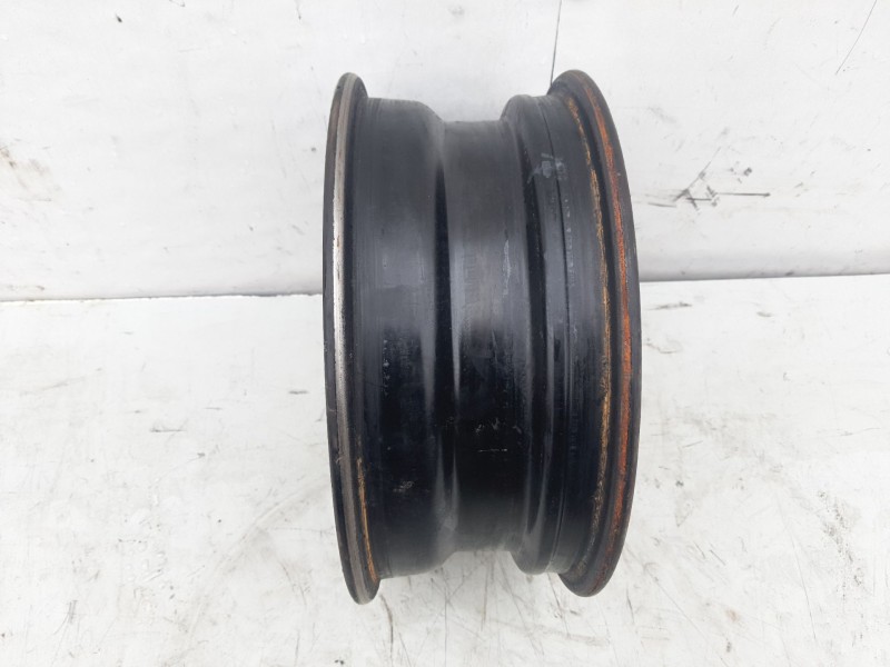 Recambio de llanta para peugeot 205 furgoneta/hatchback 1.8 d referencia OEM IAM 540166  