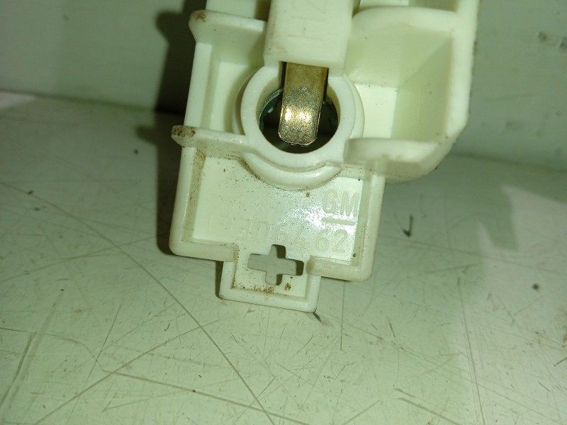 Recambio de portalamparas para opel astra j (p10) 2.0 cdti (68) referencia OEM IAM 13306461  