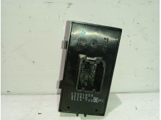 Recambio de mando elevalunas trasero derecho para opel astra j (p10) 2.0 cdti (68) referencia OEM IAM 13301888   2