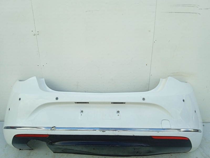 Recambio de paragolpes trasero para opel astra j (p10) 2.0 cdti (68) referencia OEM IAM   