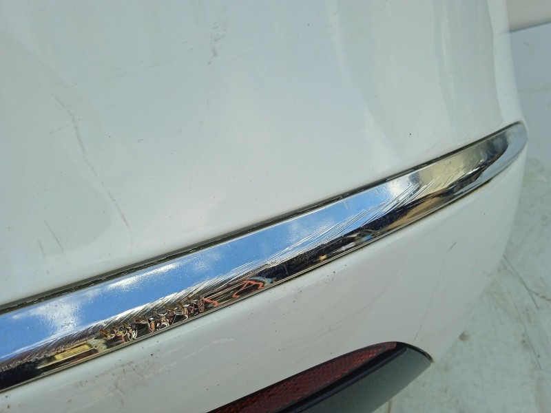 Recambio de paragolpes trasero para opel astra j (p10) 2.0 cdti (68) referencia OEM IAM   