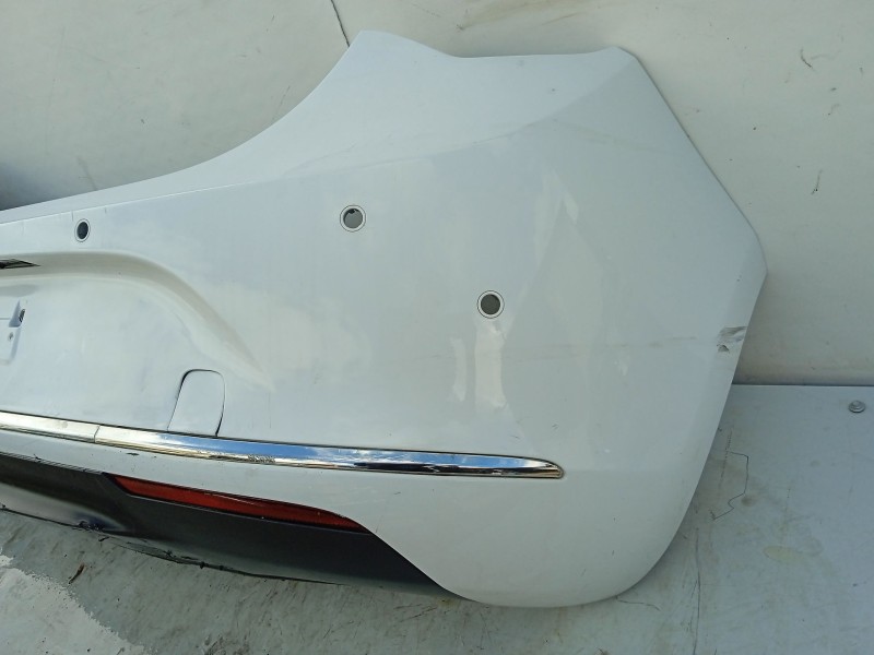 Recambio de paragolpes trasero para opel astra j (p10) 2.0 cdti (68) referencia OEM IAM   