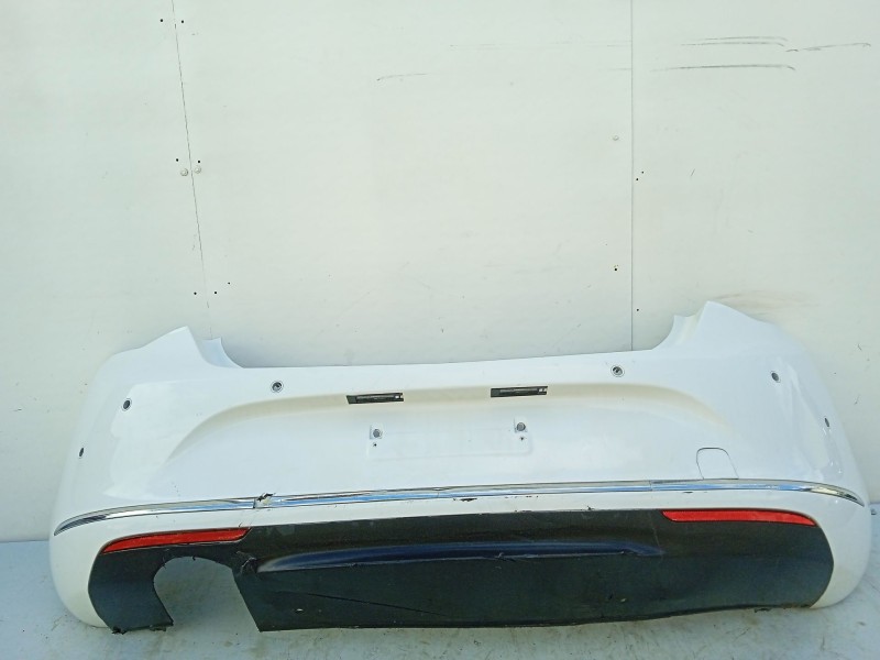 Recambio de paragolpes trasero para opel astra j (p10) 2.0 cdti (68) referencia OEM IAM   