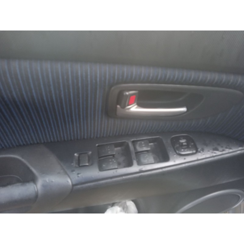 mazda 3 sedán (bk) del año 2005