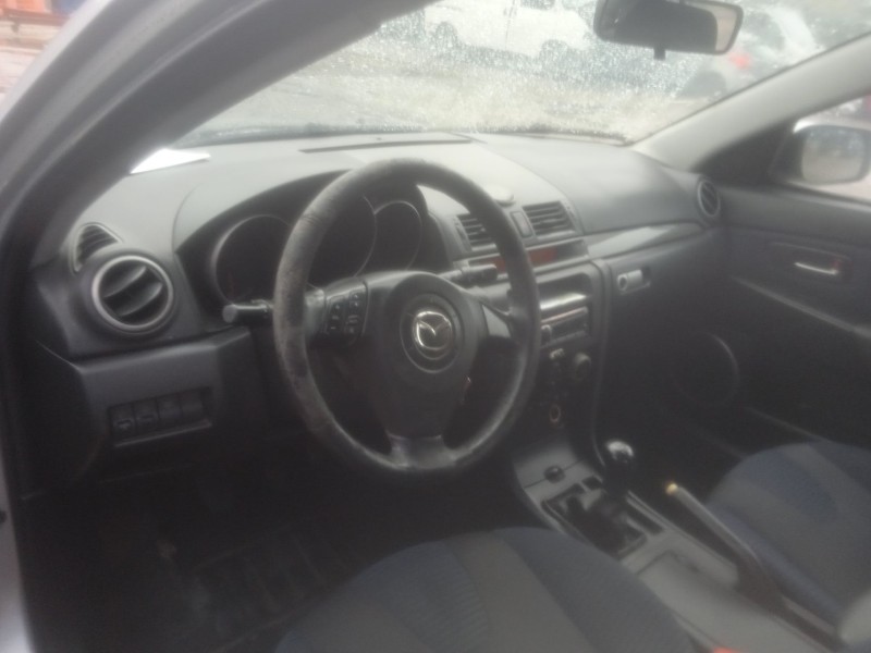 mazda 3 sedán (bk) del año 2005