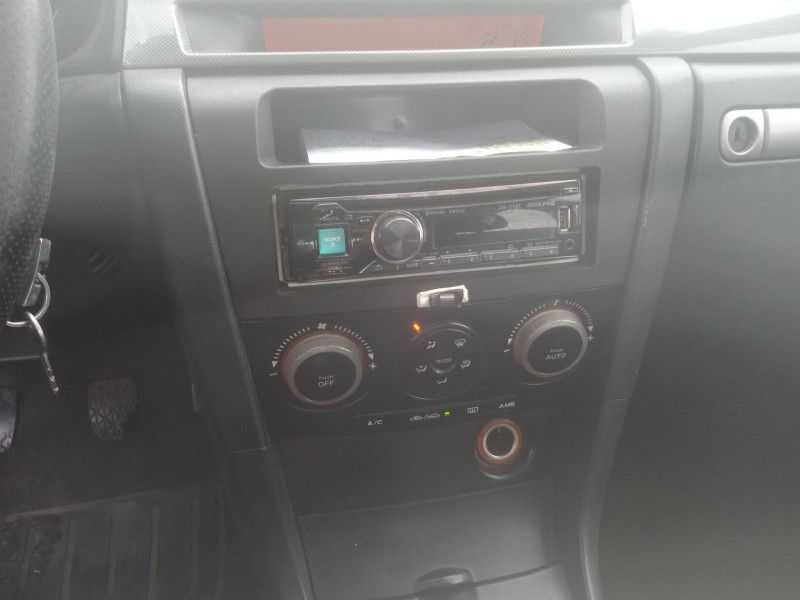 mazda 3 sedán (bk) del año 2005