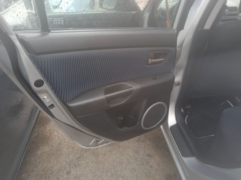 mazda 3 sedán (bk) del año 2005