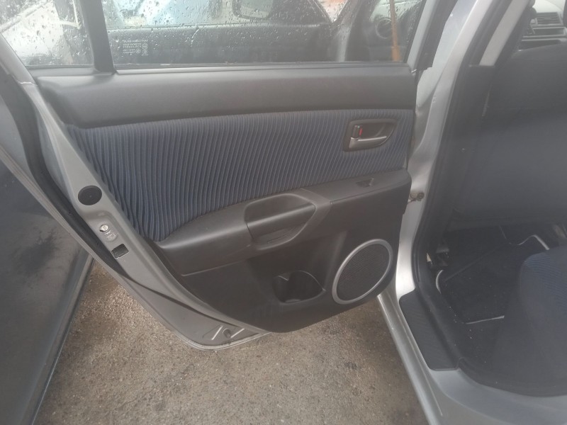 mazda 3 sedán (bk) del año 2005