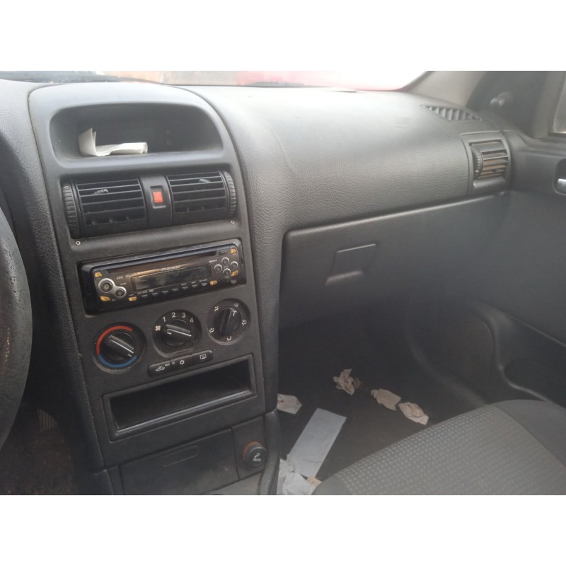opel astra g hatchback (t98) del año 2003