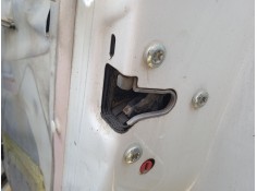 Recambio de cerradura puerta trasera derecha para opel zafira b furgoneta/monovolumen (a05) 1.7 cdti van (m75) referencia OEM IA