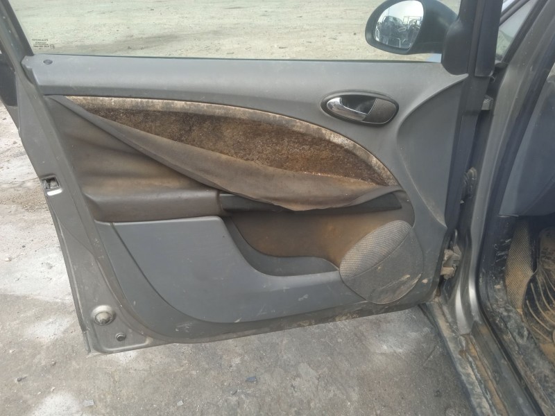 seat toledo iii (5p2) del año 2004