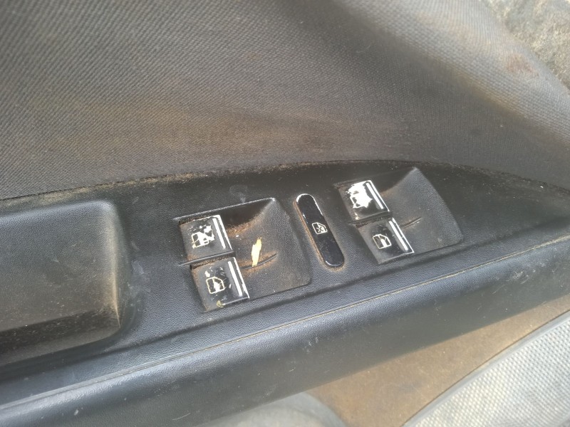 seat toledo iii (5p2) del año 2004