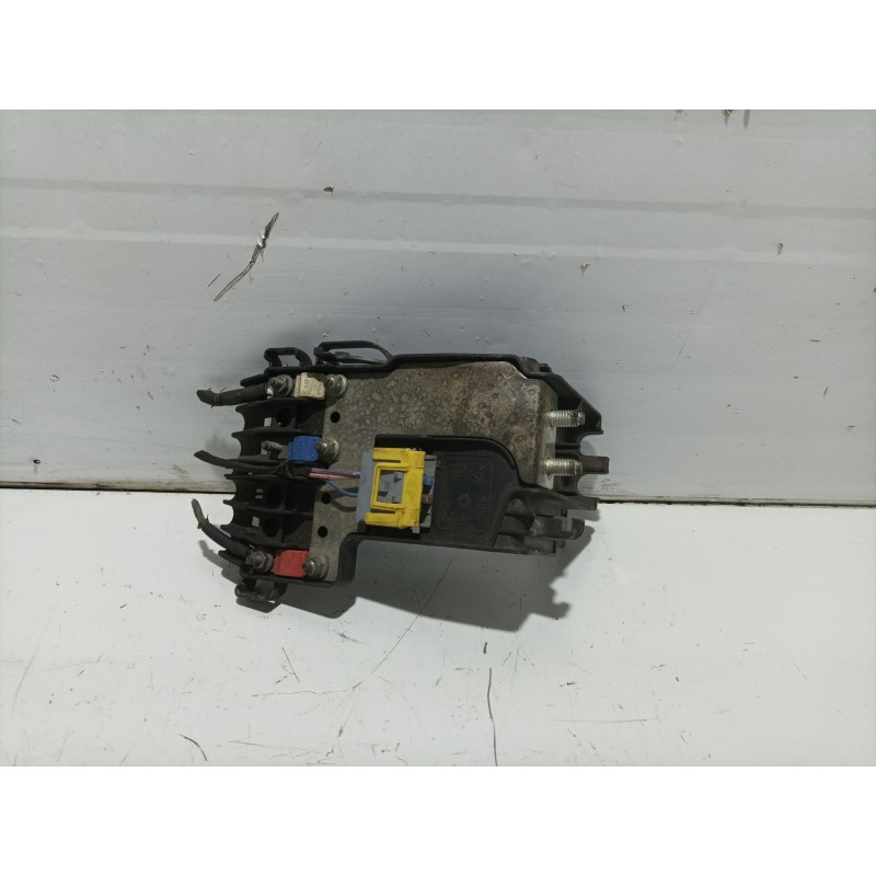 Recambio de caja reles / fusibles para peugeot 308 i (4a_, 4c_) 1.6 16v referencia OEM IAM 9663704680 V9663704680 66652X