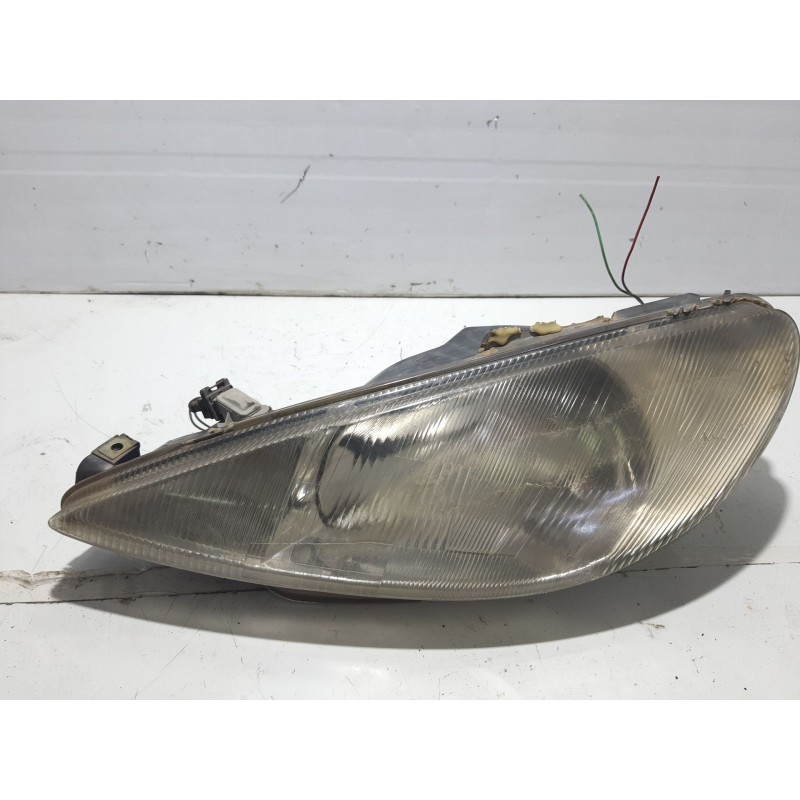 Recambio de faro izquierdo para peugeot 206 hatchback (2a/c) 1.9 d referencia OEM IAM 6204S7  