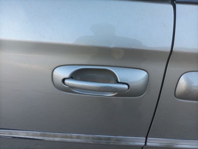 Recambio de maneta exterior lateral derecha para chrysler voyager (rg) referencia OEM IAM   