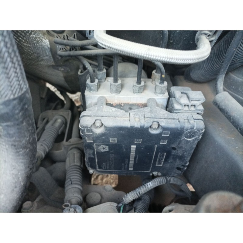 Recambio de abs para chrysler voyager (rg) referencia OEM IAM 04683932AB  