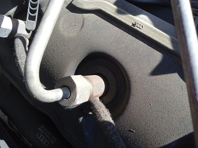 Recambio de inyector para audi a4 b6 avant (8e5) 2.5 tdi referencia OEM IAM 06E906036C  