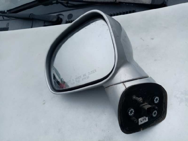 Recambio de retrovisor izquierdo para ssangyong rodius 2.7 turbodiesel cat referencia OEM IAM   