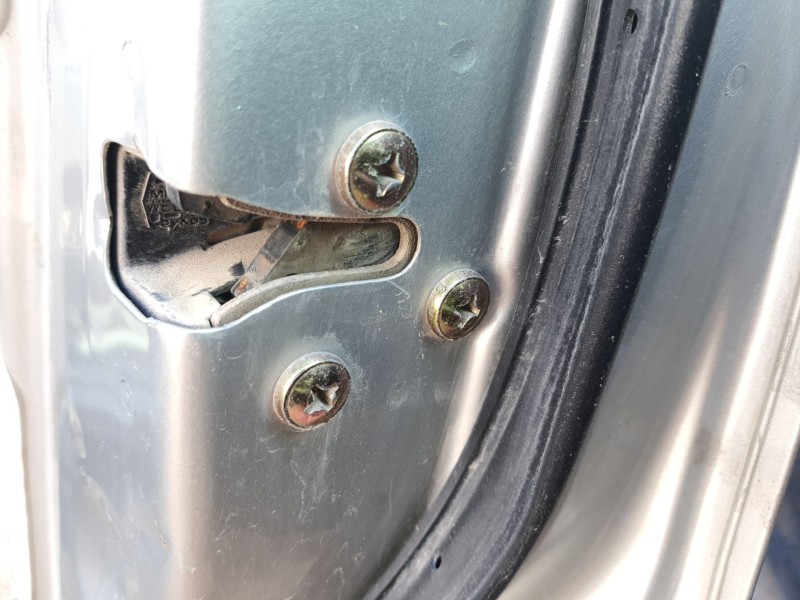 Recambio de cerradura puerta delantera derecha para daewoo kalos (klas) 1.4 referencia OEM IAM 96272644  