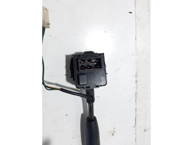 Recambio de mando intermitentes para daewoo kalos (klas) 1.4 referencia OEM IAM 96540683  5203211000