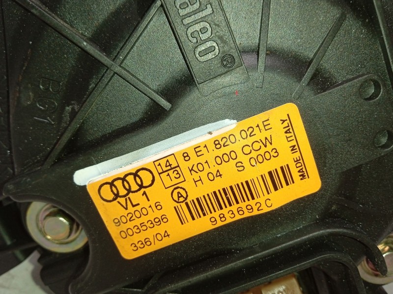 Recambio de ventilador calefaccion para audi a4 b6 avant (8e5) 2.5 tdi referencia OEM IAM 8E1820021E  