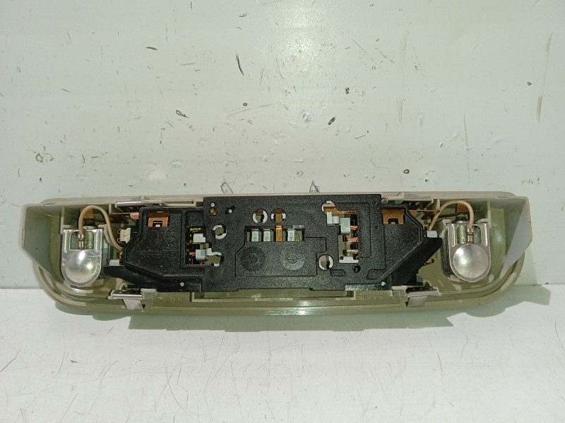 Recambio de luz interior para audi a4 b6 avant (8e5) 2.5 tdi referencia OEM IAM 8E0947111A  